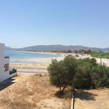 Sea Breeze 2 * Charaki