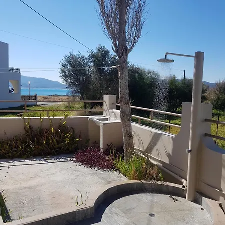 Sea Breeze 2 Apartment