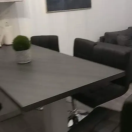 Sea Breeze 2 Appartamento Haraki